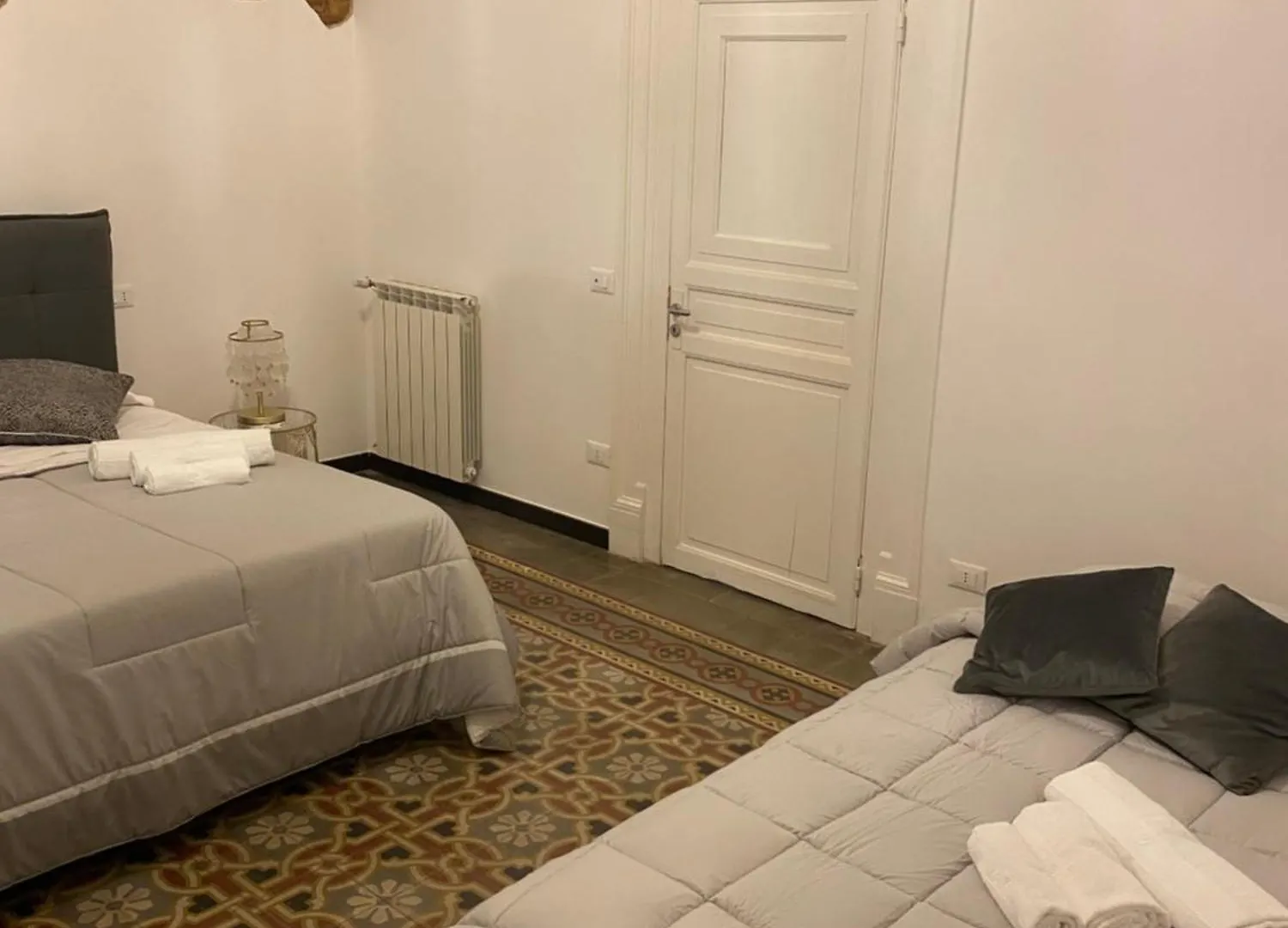 Le Volte Del Basile - 4 Camere Private E Terrazza Palermo 0*,