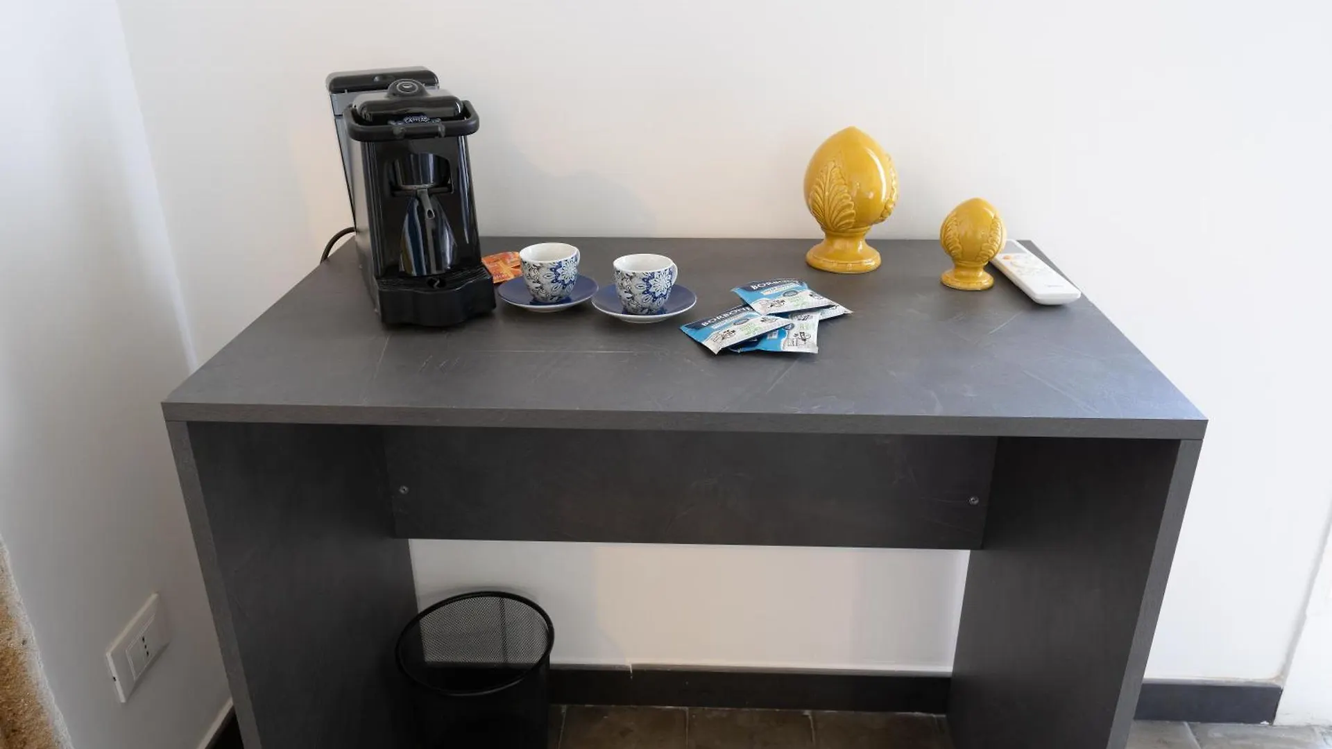 Appartamento Le Volte Del Basile - 4 Camere Private E Terrazza Palermo